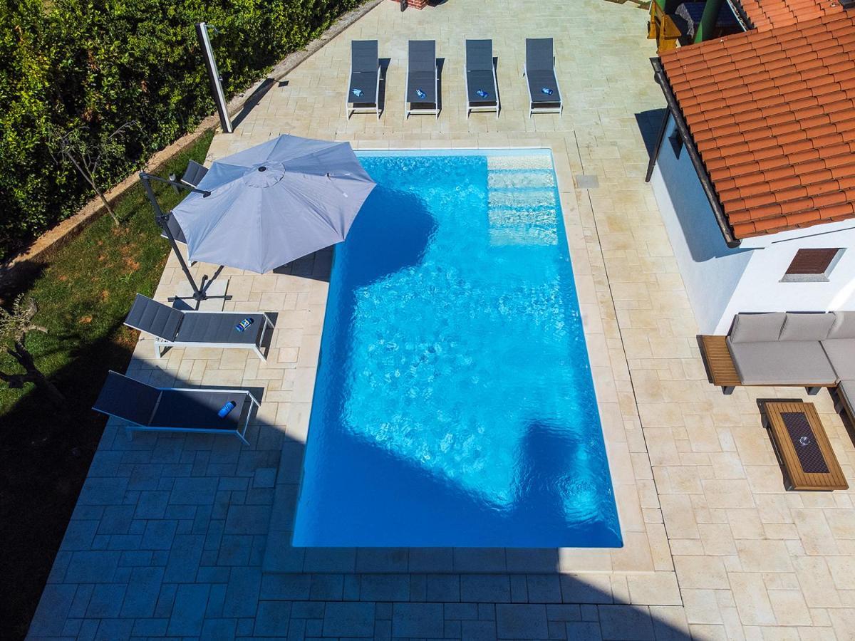 Big Swimming Pool Apartment Monvidal Пула Екстериор снимка